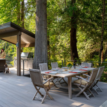 Outdoor Kitchen Designed for Cooking and Entertaining.