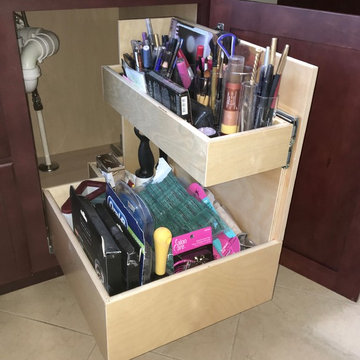Two-tier Glide-Out tray