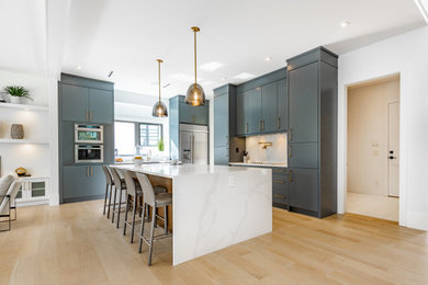 Trendy kitchen photo in San Francisco