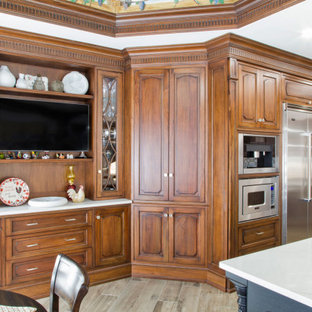 75 Beautiful Wallpaper Ceiling Kitchen With Quartz Backsplash Pictures Ideas June 2021 Houzz