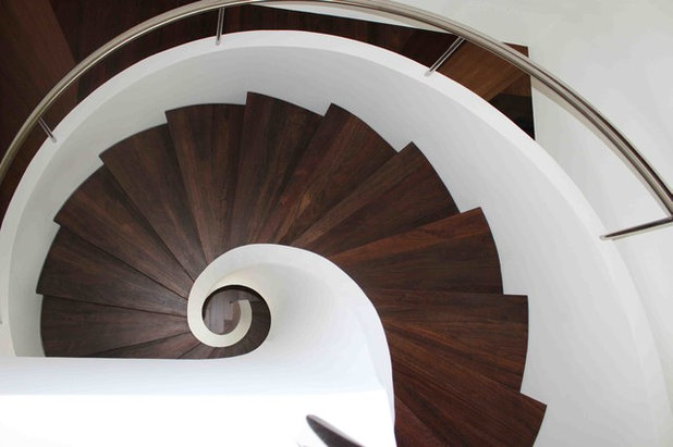 Современный Лестница by Design Interior Project