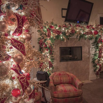 Holiday Mantle Ideas by Holiday Warehouse