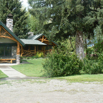 Cabin Exterior Accents