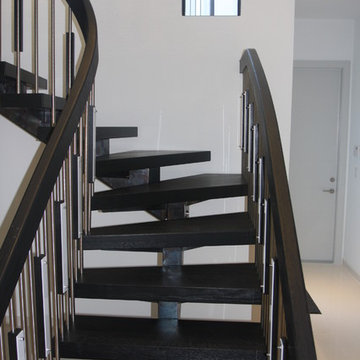 LED Balusters - Raw Metal Stringer
