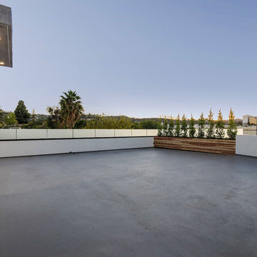 Modern Home in Sherman Oaks