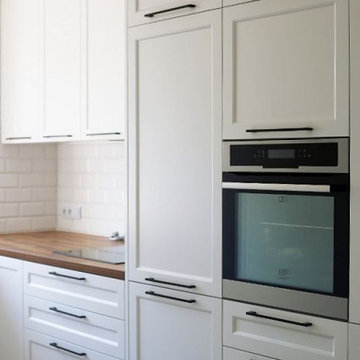 White Kitchen Cabinets