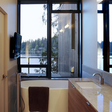 tubs in small spaces