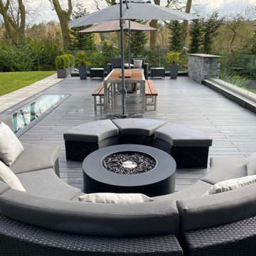 Barbecue Grill Table