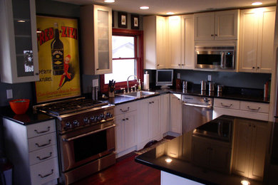 Kitchen - kitchen idea in Other