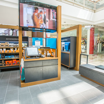 Amazon Kiosk at Chandler Fashion Center