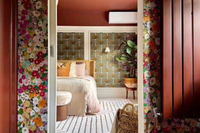 Design ideas for a traditional home in Surrey.