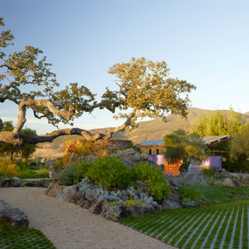 Hilltop Hideaway