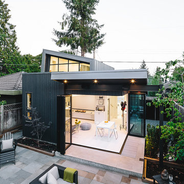 Laneway House