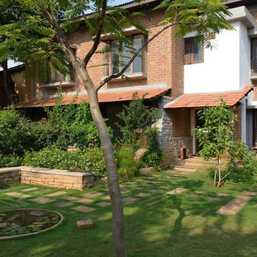 Good Earth Malhar -Footprints