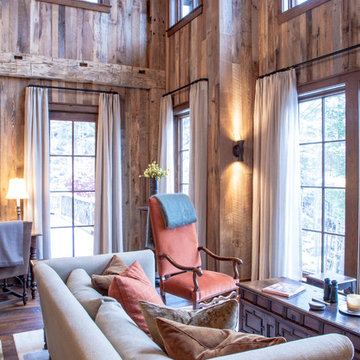 New Hampshire Snow and Lake Lodge