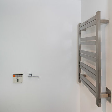Lai - West Hollywood - Master Bathroom