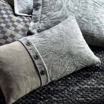 Cushions by Natuzzi Italia
