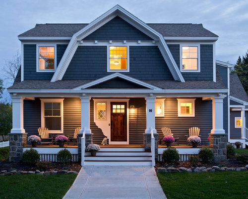 Blaue Häuser mit Mansardendach Ideen, Design & Bilder | Houzz