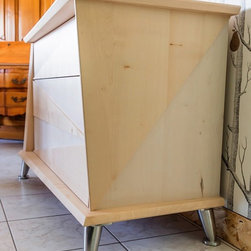 Commodes g&eacute;om&eacute;trique - Products