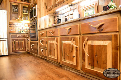 Kitchen - rustic kitchen idea in Birmingham