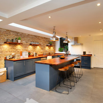 Charmingly Rustic Home Extension - Balham