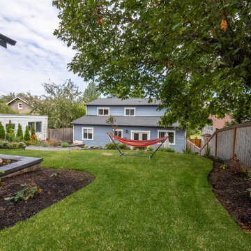 Sloped Backyard Relaxing Hideaway