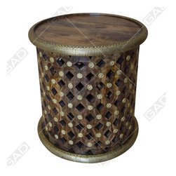 WOOD CARVED ROUND TABLE - Furniture