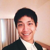 Khom Baes foto