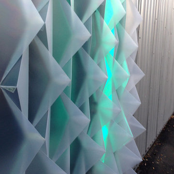 Interactive Gallery Facade