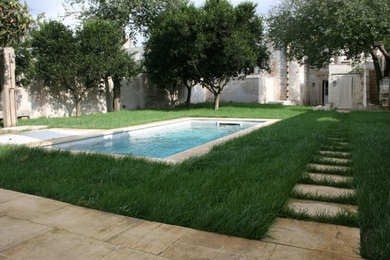 Design ideas for a country pool in Bari.