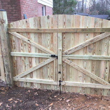 Perimeter Fence Installation - Fairfax, Va