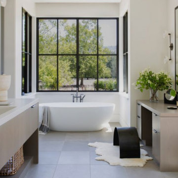Custom Luxury Kitchens