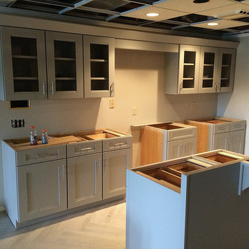 Basement Bar: Mid-Continent Cabinetry