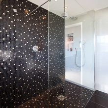 Walk in shower