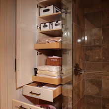 rriffle's master bath