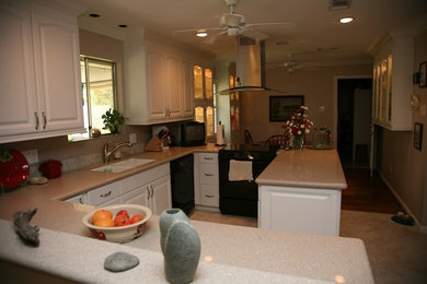 Inspiration for a kitchen remodel in Houston