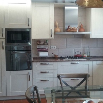 Mobiliario de cocina en casa de Miguel y Gloria en #Sant Pere de Ribes