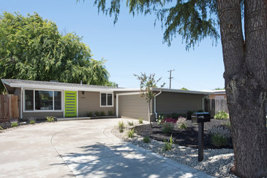 Inspiration for a modern exterior home remodel in San Francisco
