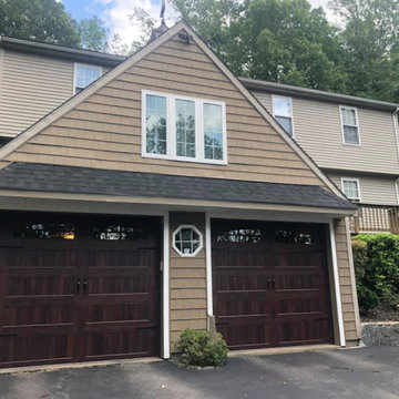 CHI Accent Mahogany with Frame Overhang