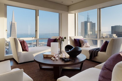 Trendy living room photo in San Francisco