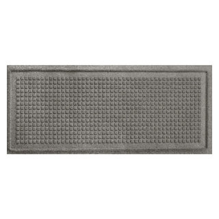 Waterhog Squares 15 in. x 36 in. Indoor Outdoor Boot Tray Color: Medium Gray
