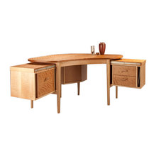 desks