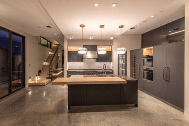 Example of a kitchen design in Vancouver