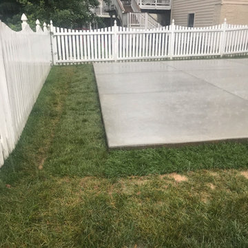 Regular concrete patio 008