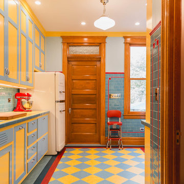 Depression-Era Art Deco Style Inspires a Chicago Kitchen