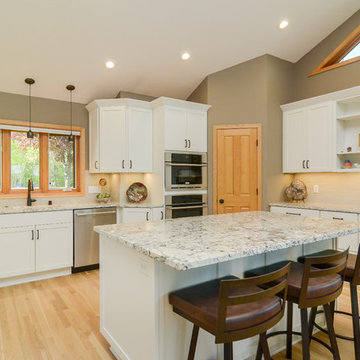 Prior Lake Kitchen and Master Bathroom Remodel