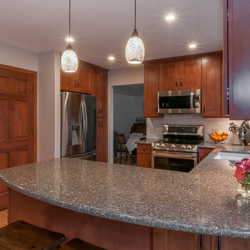 Reading Cognac Maple with Mountain Mist Silestone