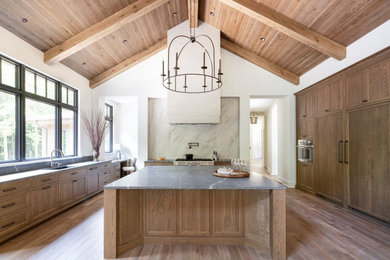 Inspiration for a modern home design remodel in Cleveland