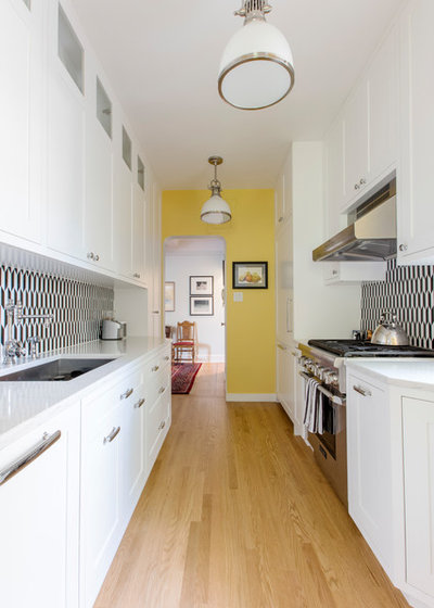 Transitional Kitchen by Jiaxin Miao Studio