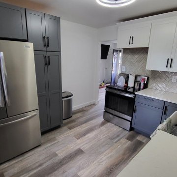 Two-Tone Kitchen Cabinets✨